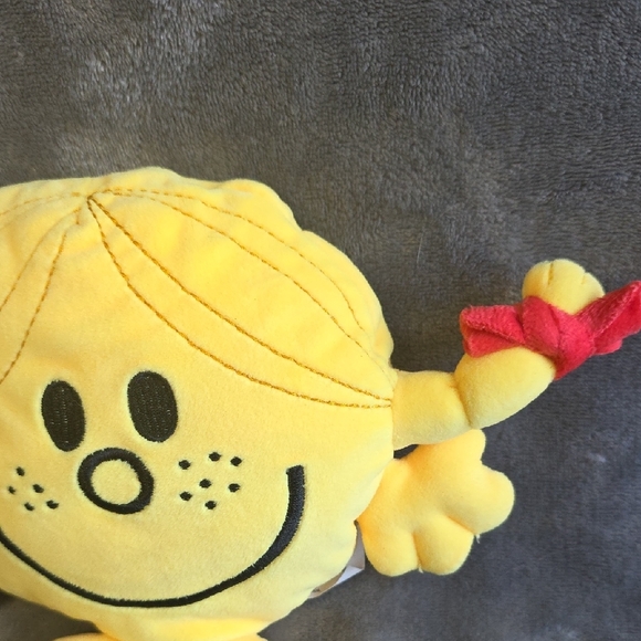 Yellow Smiling Plush Toy - Picture 3 of 7